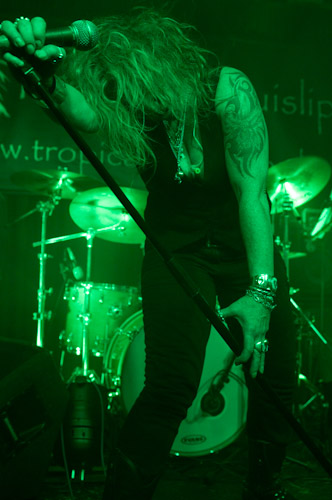Never The Bride - Nikki Lamborn, lead singer