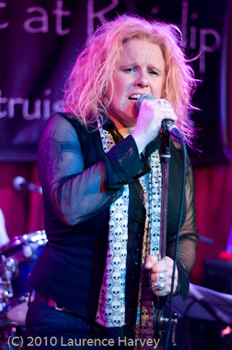 Nikki Lamborn, vocals