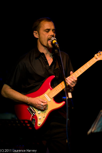 Steve French on vocals & guitar