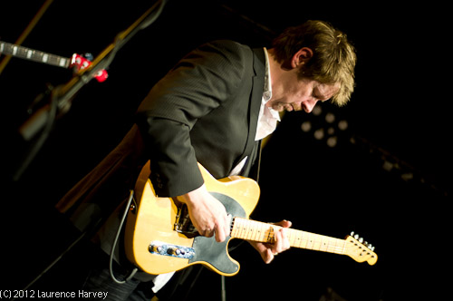 Ron Sayer on guitar & vocals