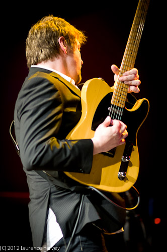 Ron Sayer on guitar & vocals
