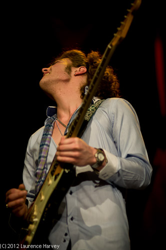 Virgil McMahon on guitar & vocals