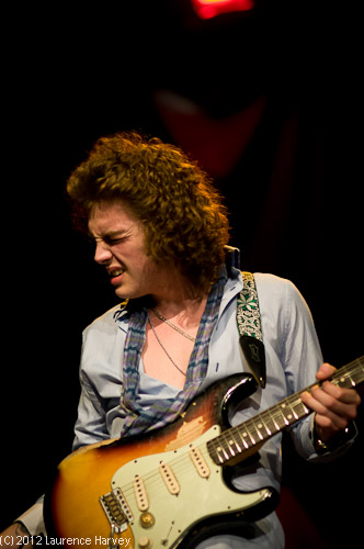 Virgil McMahon on guitar & vocals