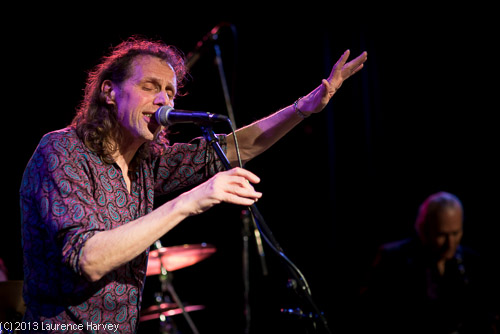 Geoff Grange on vocals