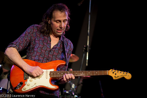 Geoff Grange on guitar