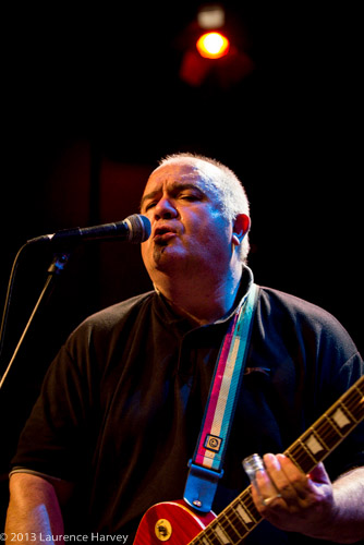 Nick Hyde on guitar & vocals