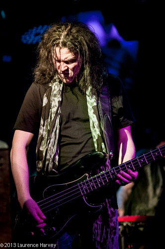 Jorgen Carlsson on bass