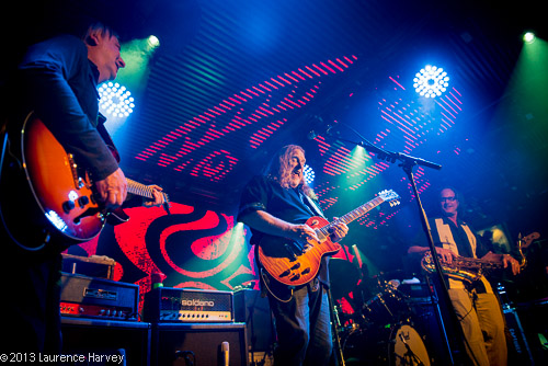 Gov't Mule on stage with special guests 
Elliott Randall  (Guitar) & Joe McGlohon (Sax)
