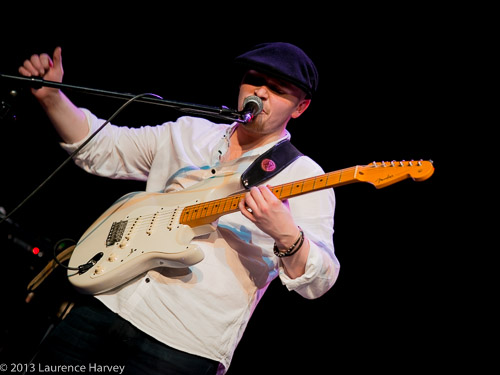 Mitch Laddie on guitar & vocals