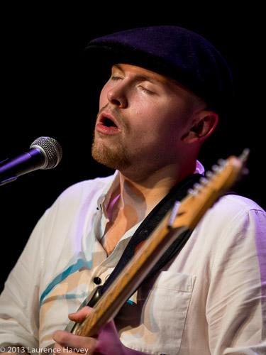 Mitch Laddie on guitar & vocals