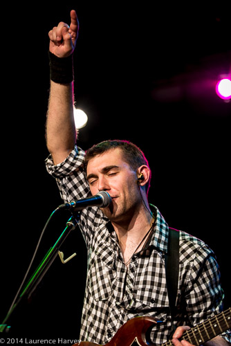 Joe Fawcett on guitar & vocals