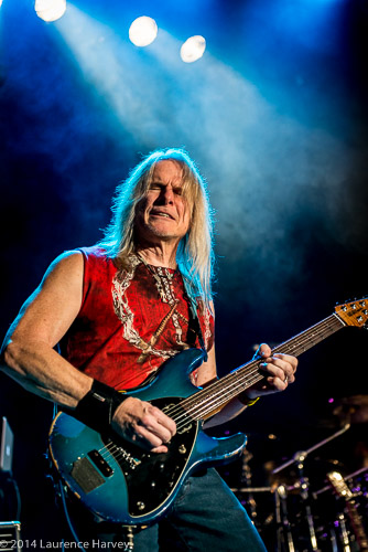 Steve Morse on guitar