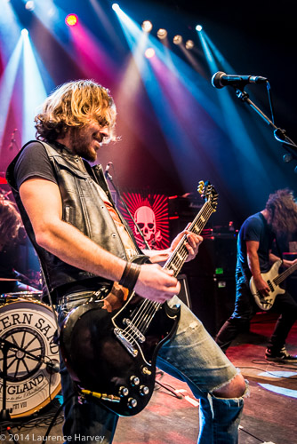 Tyler Hains on guitar & vocals