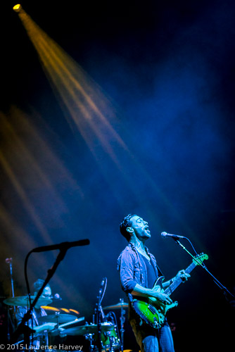 Dan Patlansky on guitar & vocals