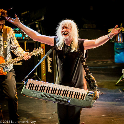 Edgar Winter on vocals & keyboards