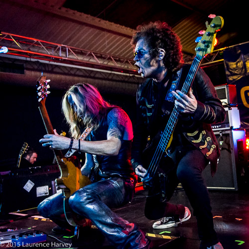 Glenn Hughes on vocals & bass, Doug Aldrich on guitar