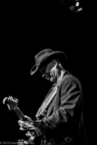 Marcus Malone on guitar & vocals