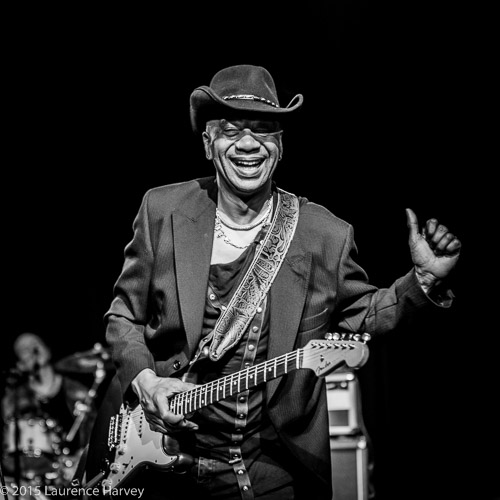 Marcus Malone on guitar & vocals