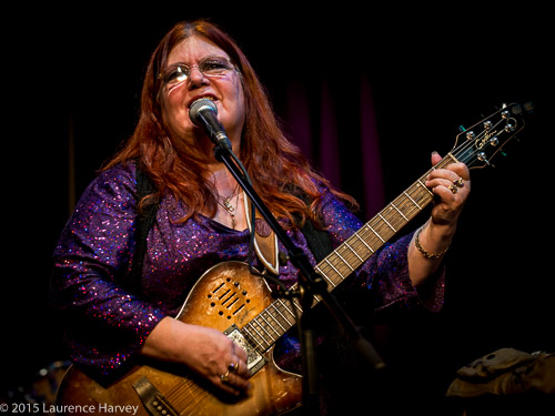 Octavia on guitar & vocals