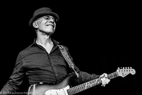 Papa George on guitar & vocals