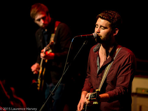 Ben Edwards on vocals & rhythm guitar