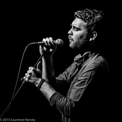 Ben Edwards on vocals & rhythm guitar