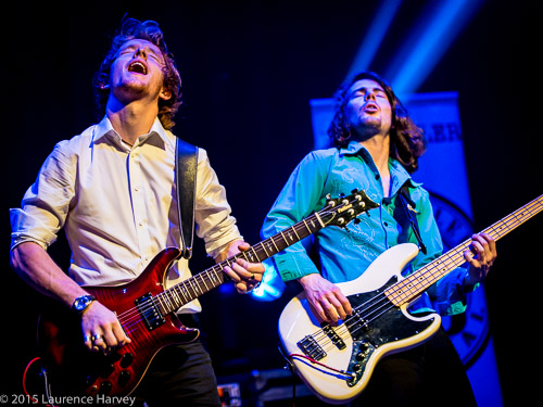 Alex Butler on guitar & Mike Topp on bass