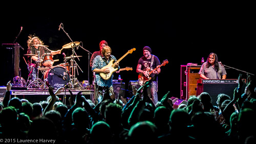 Walter Trout & his band on stage at The O2 Forum