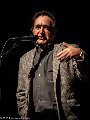 Nicky Horne introducing Walter Trout