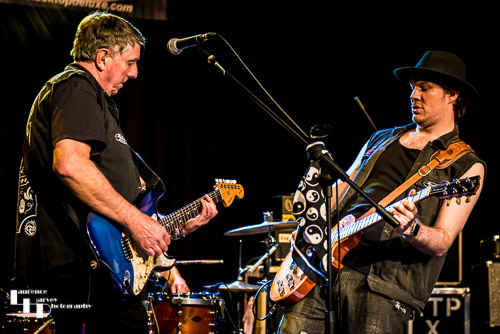 Keith Howe & GB Bartlett on guitar