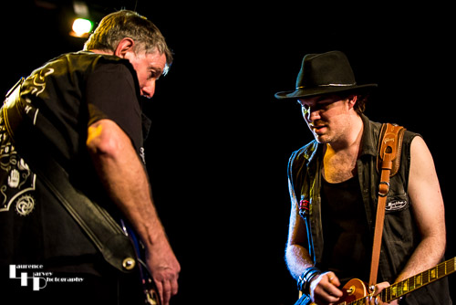 Keith Howe & GB Bartlett on guitar