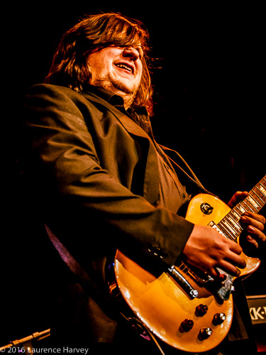 Matt Long on guitar & vocals