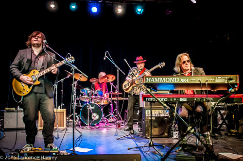 Catfish on stage at The Limelight Theatre