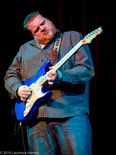 Danny Bryant on guitar & vocals