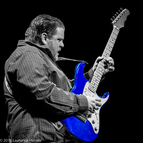 Danny Bryant on guitar & vocals