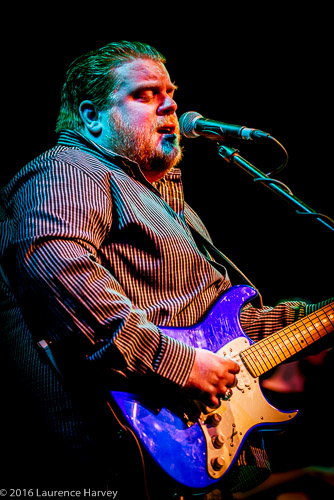 Danny Bryant on guitar & vocals