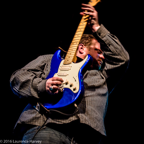 Danny Bryant on guitar & vocals