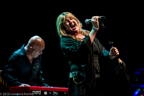 Deborah Bonham on vocals