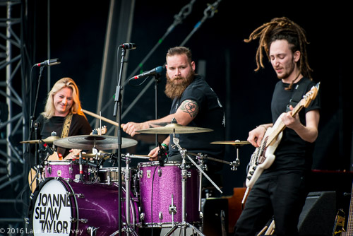 Joanne Shaw Taylor & her band on stage at The Old Royal Naval College, Greenwich