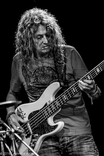 Stuart Uren on bass