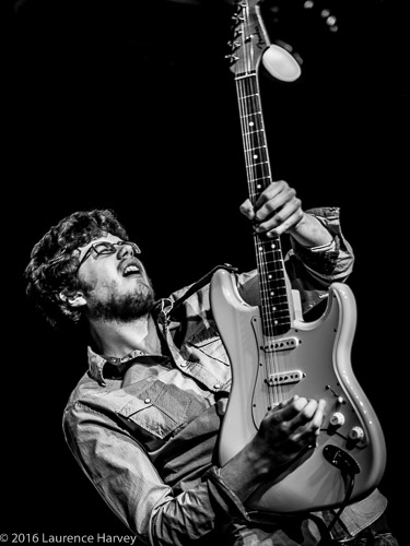 Andrew Pipe on guitar & vocals