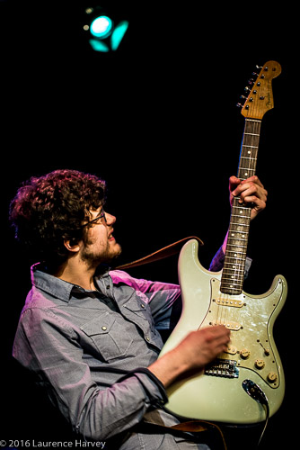 Andrew Pipe on guitar & vocals