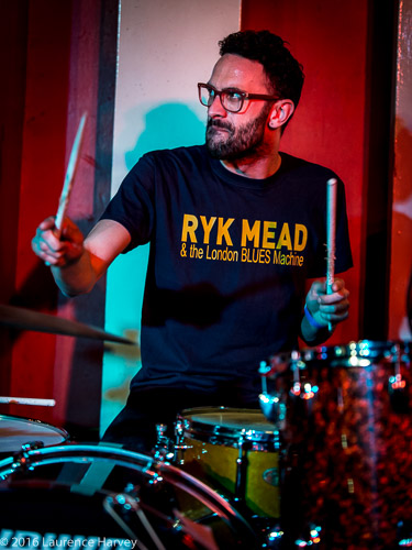 Daniele Antenucci on drums