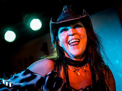 Stacie Collins on vocals