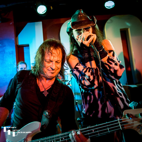 Stacie Collins on vocals & harmonica, Al Collinson bass