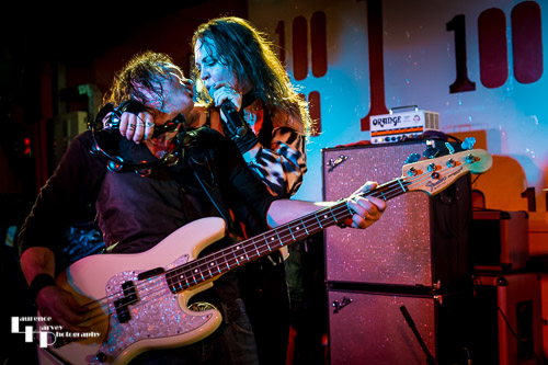 Stacie Collins on vocals & Al Collinson bass