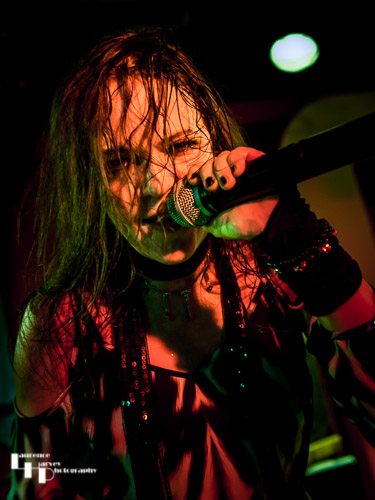 Stacie Collins on vocals