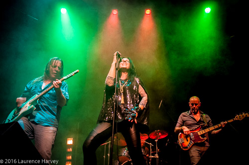 Sari Schorr & The Engine Room on stage at Norden Farm Arts Centre