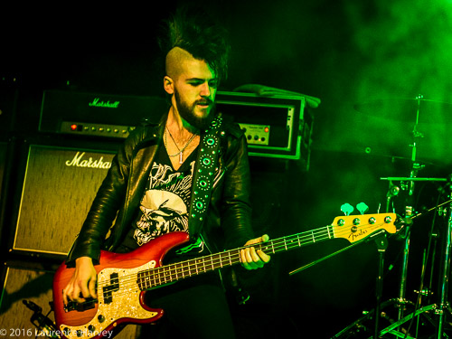 Rick 'Swoggle' Newman on bass