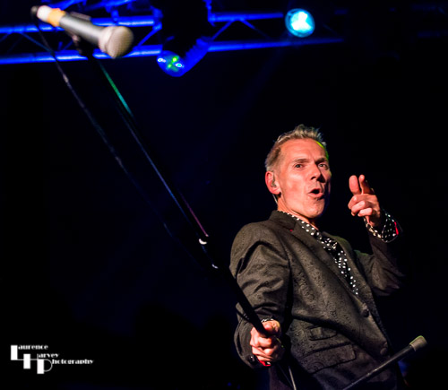 Dr Feelgood: Robert Kane on vocals